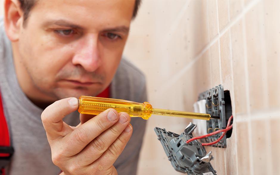 recherche électricien bâtiment La Celle-Saint-Cloud